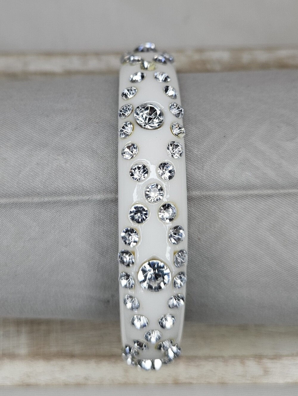 Vintage 90s Rhinestone Cream White Lucite Bangle Bracelet NOS